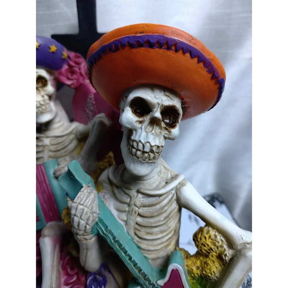 Halloween Decoration Figurines Day Of‎ The Day Skull 8.5
